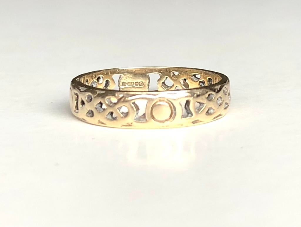 Vintage 9 k gouden ring band Keltisch maat 17, Ophalen of Verzenden, Zo goed als nieuw, 17 tot 18, Dame