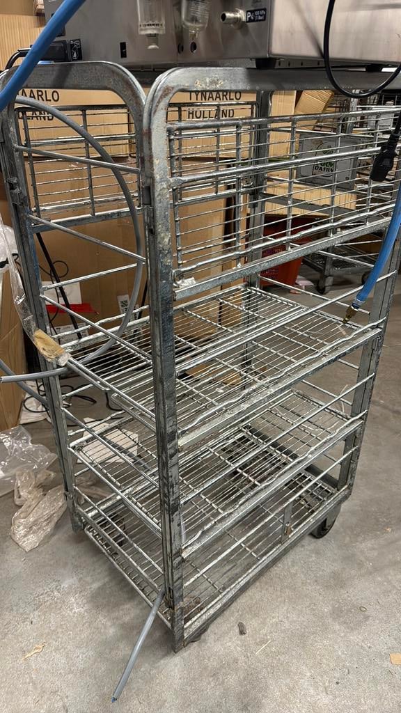 Handige kar met 4 schappen vroegere zuivelkarren, Ophalen of Verzenden