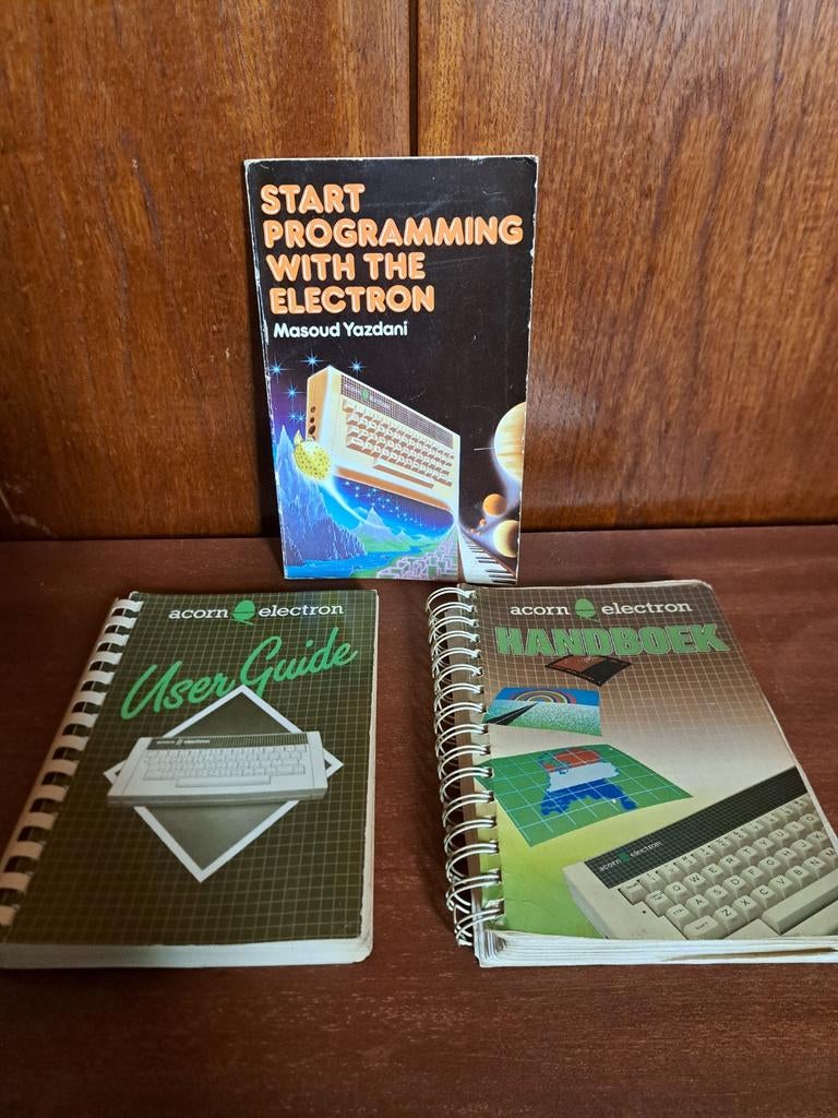 Acorn Electron vintage computer programmeren, Ophalen of Verzenden