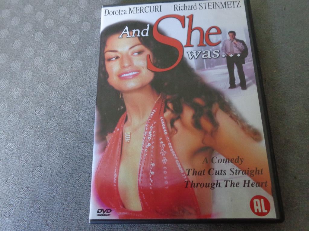 And She was.. A comedy -that cuts straight through the heart, Alle leeftijden, Ophalen of Verzenden, Zo goed als nieuw, Actiekomedie