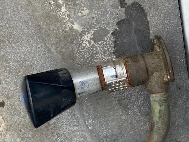 Gebruikte wasmachine kranen ,diverse aanwezig, Doe-het-zelf en Verbouw, Ophalen of Verzenden, Gebruikt, 50 tot 100 mm, Overige typen