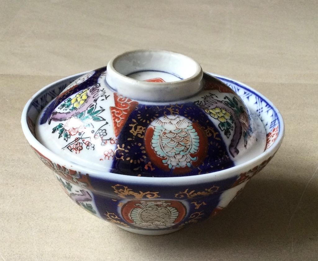 Vintage Imari rijstkom met deksel gemerkt in prima staat, Verzenden