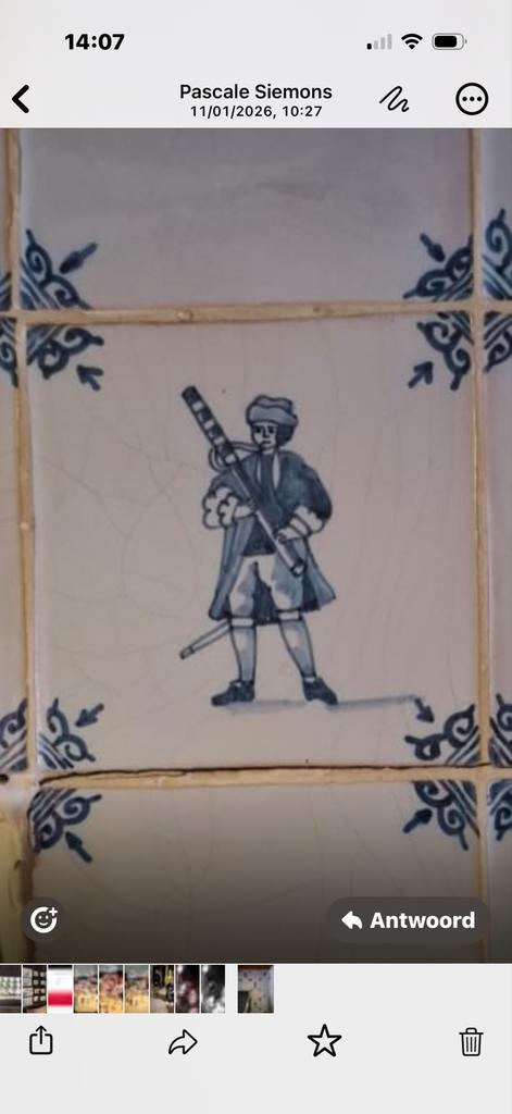 Antieke Delftse Tegel Schouw - 18e Eeuw, Ophalen of Verzenden