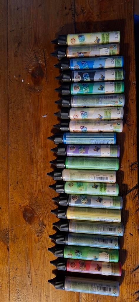 20 Textielstiften 25ml - Nieuw, Ophalen of Verzenden, Nieuw, Potlood of Stift