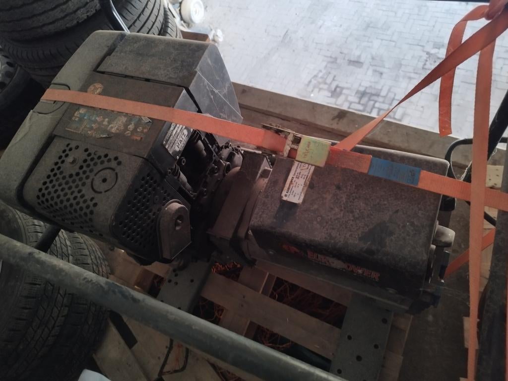 Hatz Diesel Generator met laasaparat, Doe-het-zelf en Verbouw, Aggregaten, Ophalen of Verzenden, Gebruikt, 5 tot 10 kVA, Dieselolie