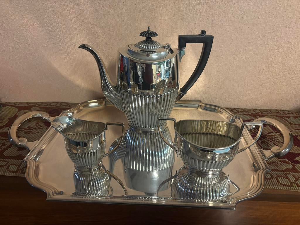 Verzilverde koffieset Ashberry EPNS Sheffield, Ophalen of Verzenden, Zilver
