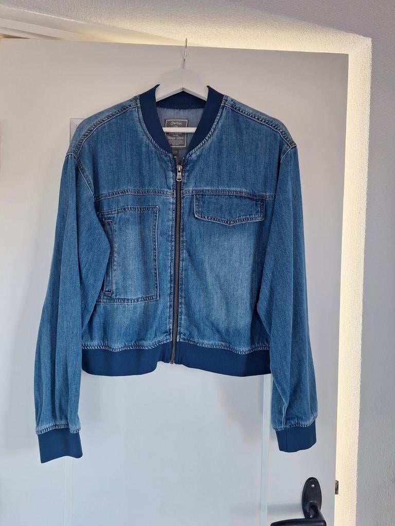 Spijkerjasje Geisha maat L/40, Ophalen of Verzenden, Zo goed als nieuw, Maat 38/40 (M), Blauw