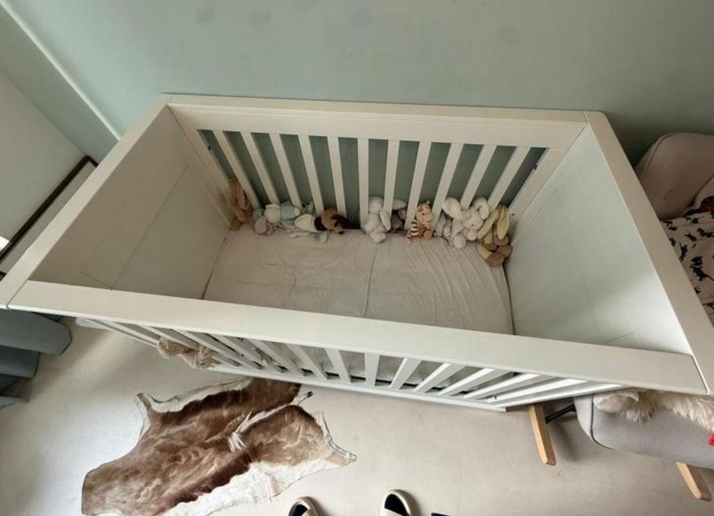 Kidsmill chateau babybed 60x120, verstelbaar, Ophalen of Verzenden, Zo goed als nieuw, Jongetje of Meisje