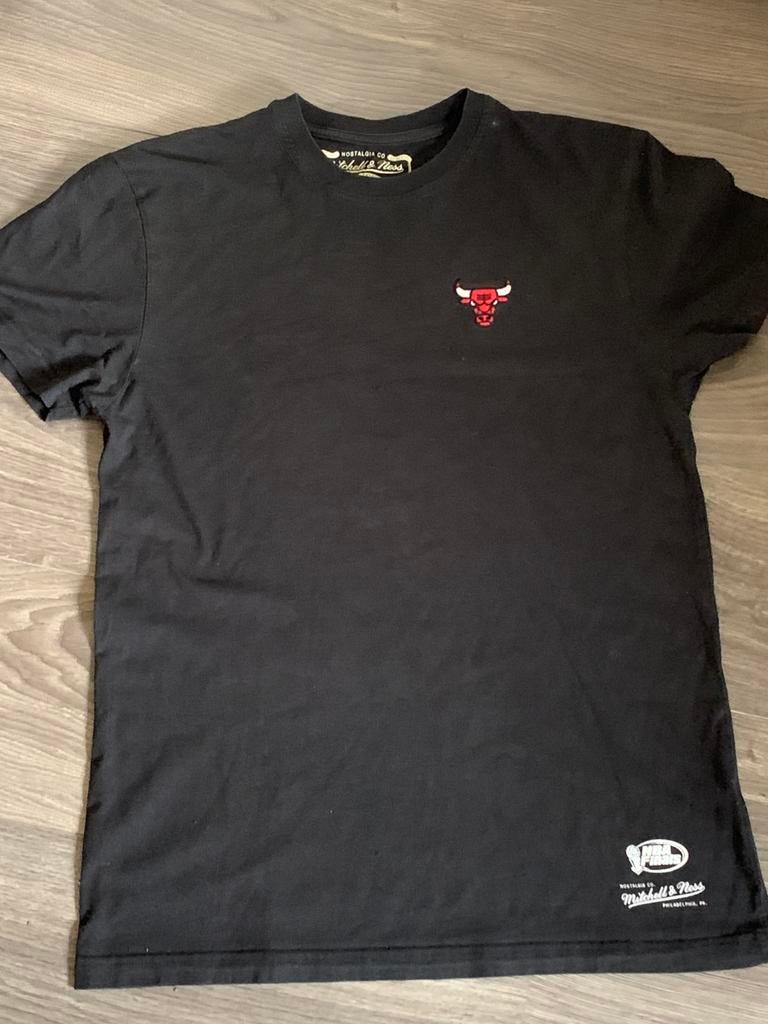 Mitchell en Ness Chicago Bulls t-shirt maat M, Ophalen of Verzenden, Zo goed als nieuw, Zwart