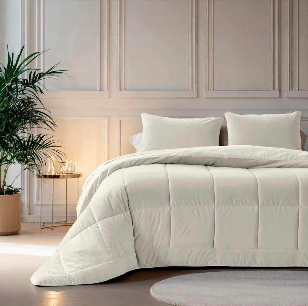 Sleeptime Dekbed Zonder Overtrek Velvet Crème 240x200, Overige kleuren, Overige maten, Dekbedovertrek, Nieuw