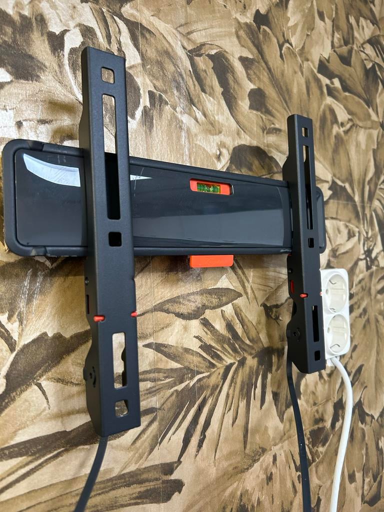 Vogel tv steun t/m 40” inch scherm, Audio, Tv en Foto, Televisiebeugels, Ophalen, Zo goed als nieuw