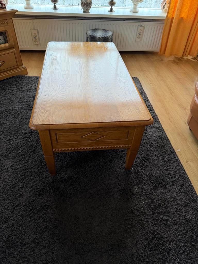 Complete inboedel: zwaar blank eiken en leren bank, Huis en Inrichting, Ophalen