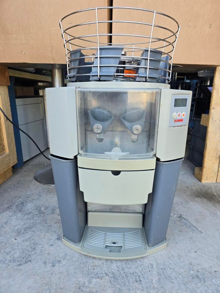 Zummo z14 sinaasappelpers, Witgoed en Apparatuur, Juicers, Ophalen, Gebruikt, Elektrisch, Citruspers