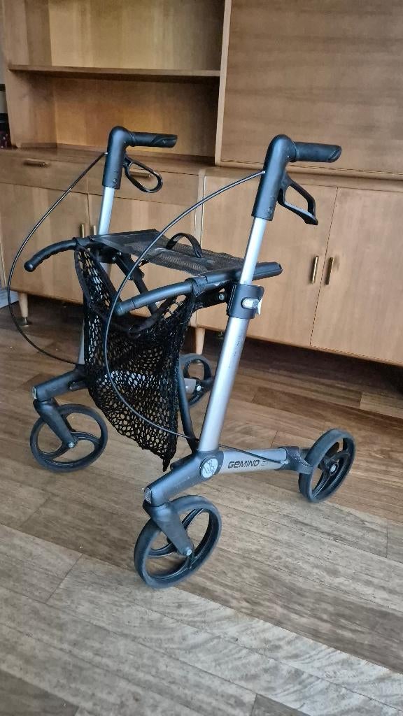 Lichtgewicht rollator, Gemino 30, Ophalen, Opvouwbaar, Gebruikt