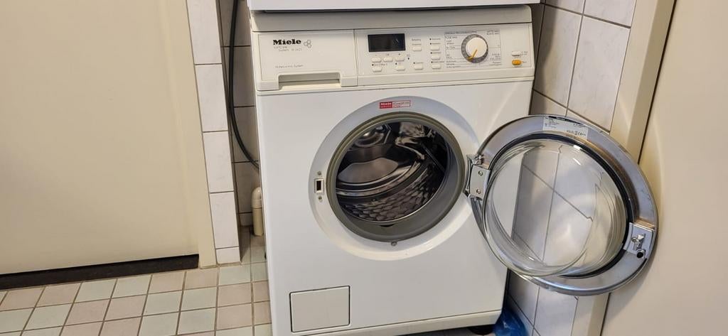 Miele wasmachine ophalen in Hengelo (Overijssel), Witgoed en Apparatuur, Wasmachines, Ophalen, Gebruikt, 85 tot 90 cm, 1200 tot 1600 toeren