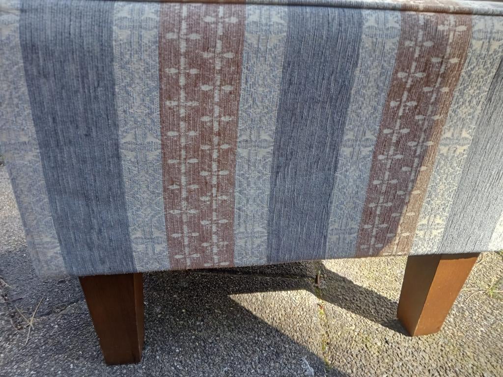 Stevige poef, Ophalen, 50 tot 100 cm, Vierkant, 50 tot 100 cm