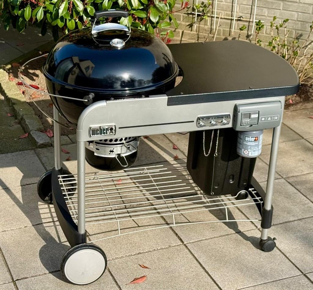 Weber Performer Deluxe GBS System Edition 57 cm Black, Ophalen, Zo goed als nieuw, Weber, Met accessoires