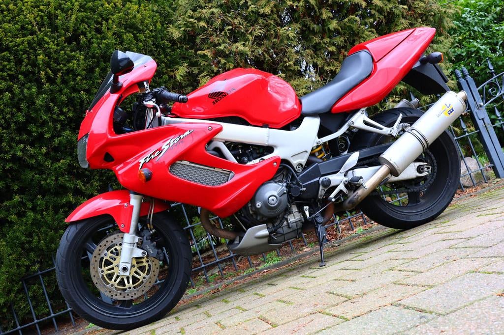 Honda VTR 1000 F | VTR1000 FIRESTORM V2 (bj 2002), Motoren, Motoren | Honda, 996 cc, Bedrijf, Super Sport, Meer dan 35 kW