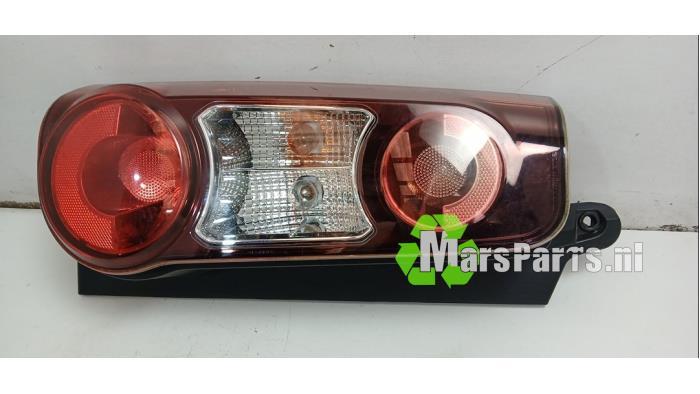 Achterlicht links van een Citroen Berlingo, Gebruikt, -, Ophalen of Verzenden, -