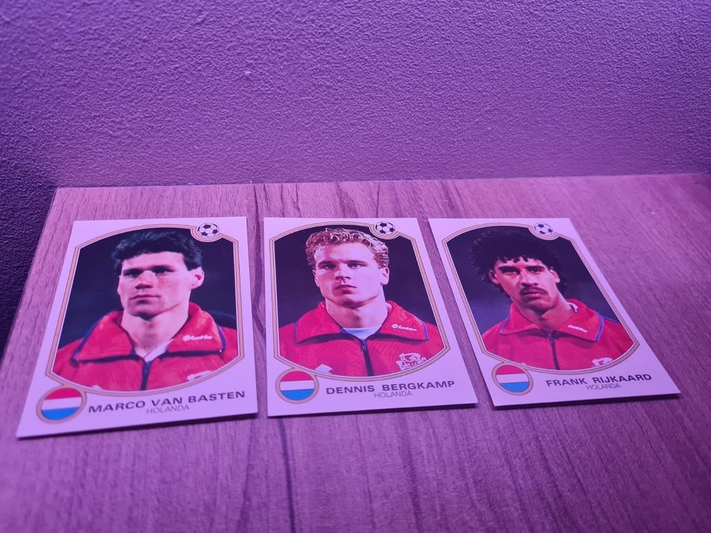 Panini Futbol 92-93: Van Basten, Bergkamp, Rijkaard, Hobby en Vrije tijd, Stickers en Plaatjes, Ophalen of Verzenden