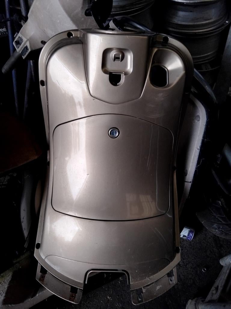 Beenschild imitatie vespa lx agm capri iva riva, Ophalen of Verzenden