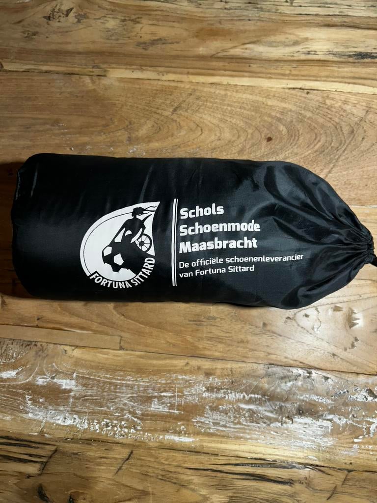 Fleecedeken Fortuna Sittard, Verzamelen, Sportartikelen en Voetbal, Verzenden, Zo goed als nieuw, Overige binnenlandse clubs, Overige typen