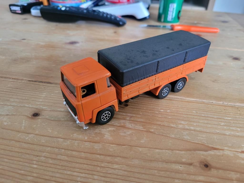 Verschillende scania, Hobby en Vrije tijd, Modelauto's | 1:50, P, P, Zo goed als nieuw, Bus of Vrachtwagen