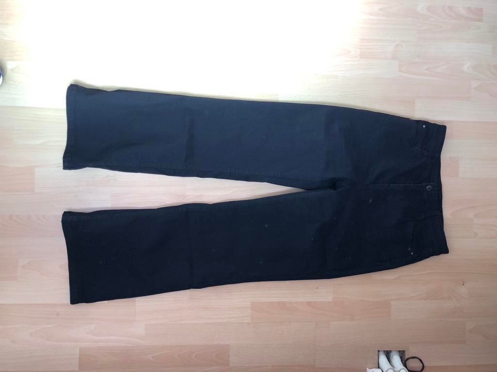 Wonderjeans zwarte flared jeans, Kleding | Dames, Spijkerbroeken en Jeans, Ophalen of Verzenden, Gedragen, Zwart, W33 - W36 (confectie 42/44)