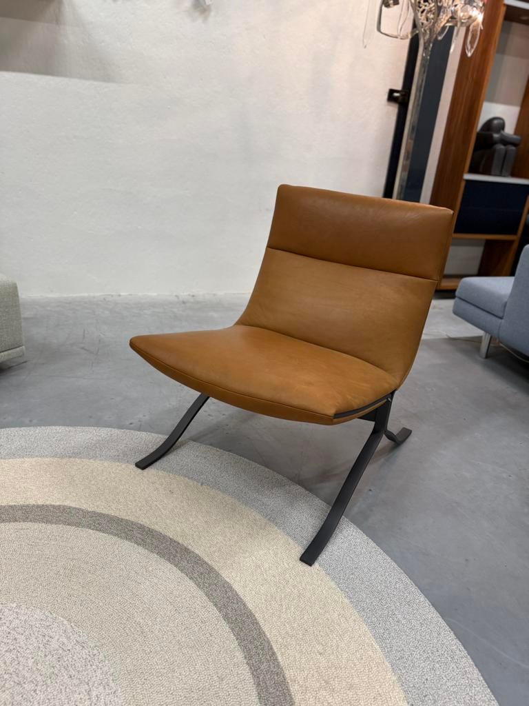 Nieuw Eyye Juno Fauteuil Loxton leer Cave Design stoel, Nieuw, Design on Stock, 50 tot 75 cm, Leer