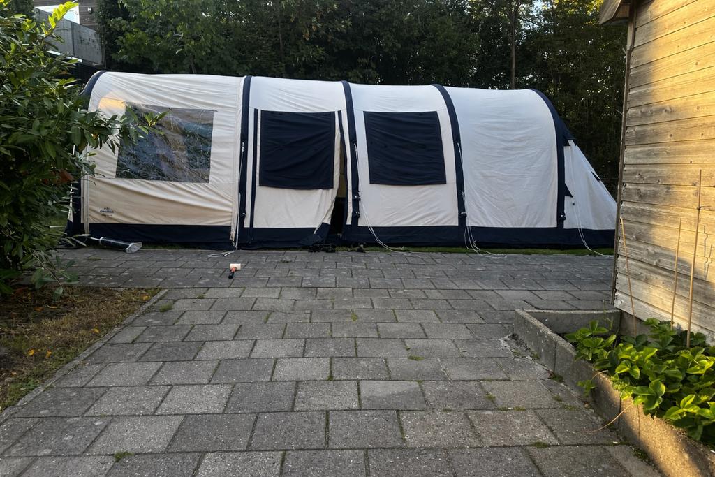 Obelink Miami 6 Easy Air Tunneltent + tapijt + toebehoren, Caravans en Kamperen, Tenten, Ophalen, Gebruikt, Tot en met 6