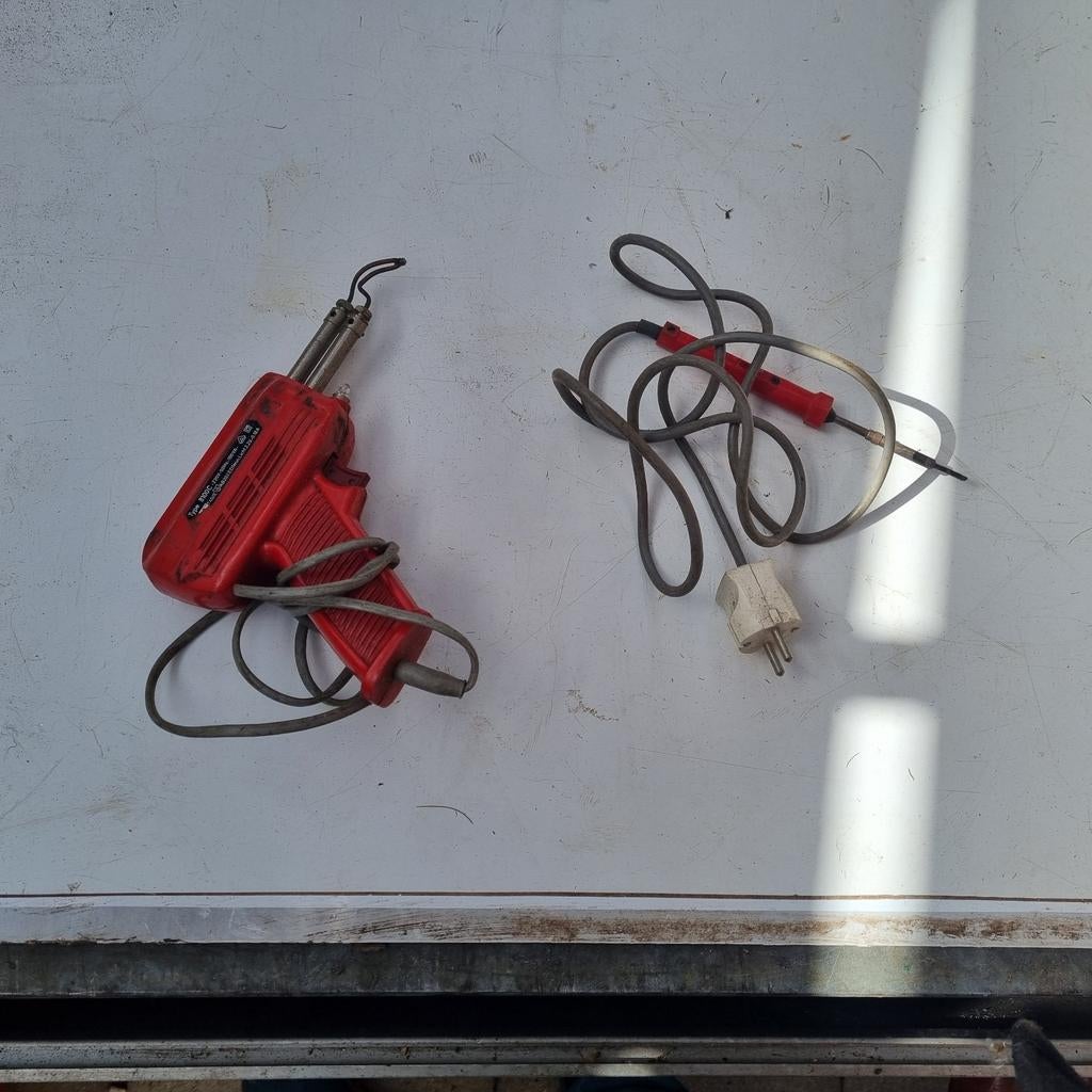 Soldeerbouten oa weller, Ophalen