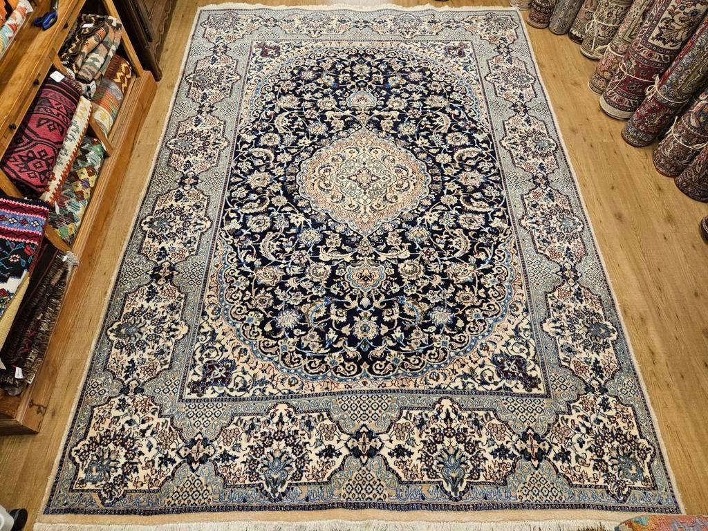 Vintage handgeknoopt perzisch tapijt nain 355x244, Huis en Inrichting, Stoffering | Tapijten en Kleden, Gebruikt, 200 cm of meer