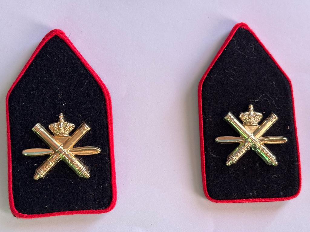 kraag emblemen Korps Luchtdoelartillerie, Verzenden, Landmacht, Nederland, Kleding of Schoenen