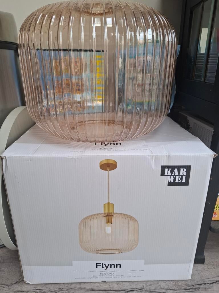 2x Karwei Flynn hanglamp XL - Nieuw in doos, Nieuw, Ophalen of Verzenden, Glas, Modern, Scandinavisch