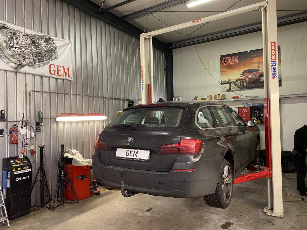 Bmw 5 serie F10 F11 handschakel/automaat revisie!, Niet ingevuld, Overige automerken, Niet ingevuld, Ophalen of Verzenden