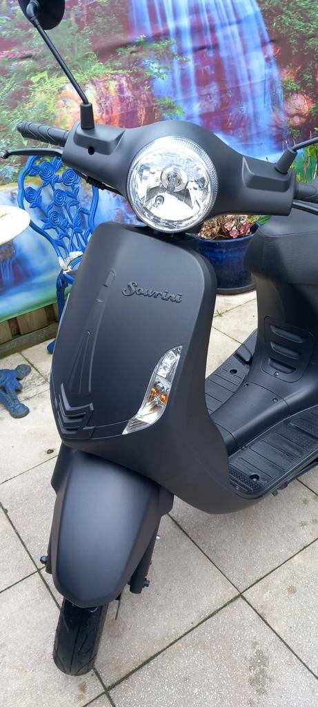 La Souris Scooter Matzwartgrijs - Als Nieuw - 2022, Ophalen of Verzenden