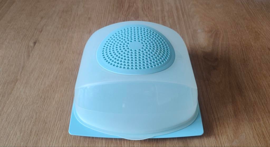 Tupperware kaasdoos/cheese smart, nu voordelige verzending, Huis en Inrichting, Ophalen of Verzenden, Zo goed als nieuw, Blauw