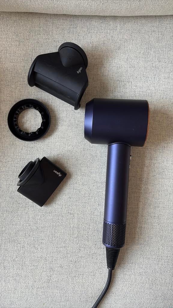 Dyson sypersonic fohn, Diversen, Schrijfwaren, Ophalen of Verzenden, Zo goed als nieuw