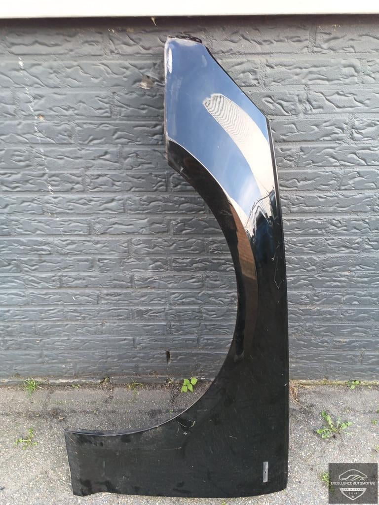 Audi A4 8W 2015-2019 Zijscherm Spatbord Scherm Links Voor Or, Gebruikt, AUDI AG, Voor, Auto-Union-Strasse 1
85045  Ingolstadt, DE