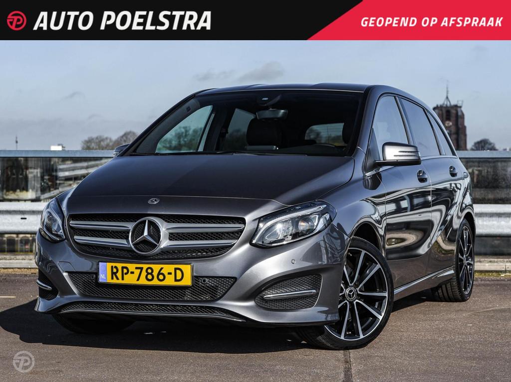 Mercedes-Benz B-klasse 180 Ambition Automaat Navigatie LED T, 1325 kg, Gebruikt, 4 cilinders, 122 pk