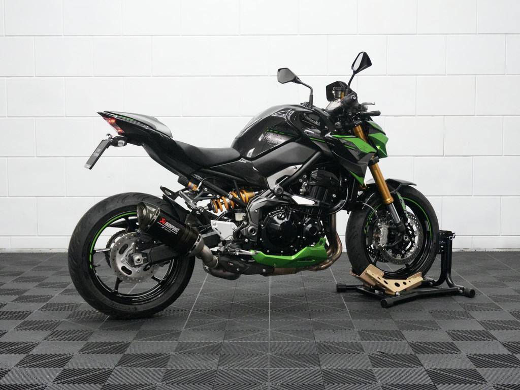 Kawasaki Z900 SE Performance Fabrieksgarantie - Nieuwstaat - foto 3