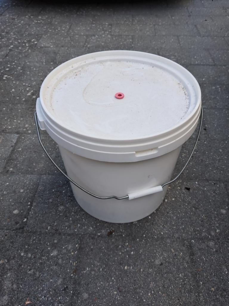 Bierbrouwen met deze emmer, Hobby en Vrije tijd, Overige Hobby en Vrije tijd, Ophalen, Zo goed als nieuw