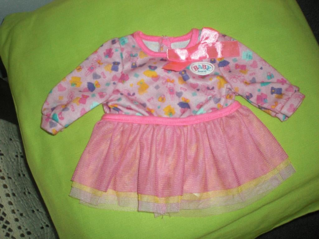 baby born kleertjes  €7 per foto, Kinderen en Baby's, Speelgoed | Poppen, Ophalen of Verzenden, Zo goed als nieuw, Babypop