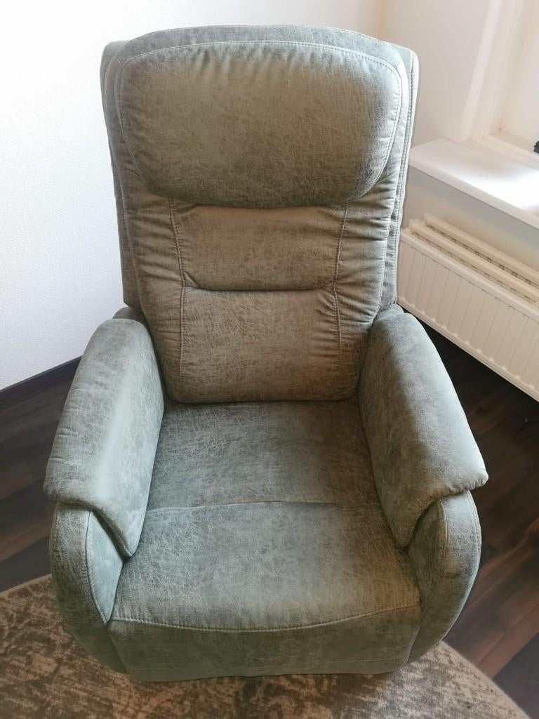 ZAGN luxe Sta-op stoel met 3 motoren., Ophalen, 75 tot 100 cm, Zo goed als nieuw, Modern