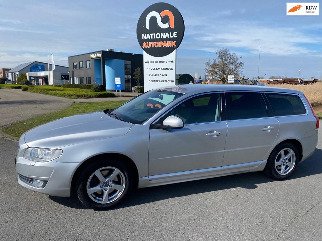 Volvo V70 2015 * 2.0 D4 Classic Edition * 181PK * APK, Auto's, Volvo, Bedrijf, Te koop, V70, ABS, Airbags, Airconditioning, Bluetooth