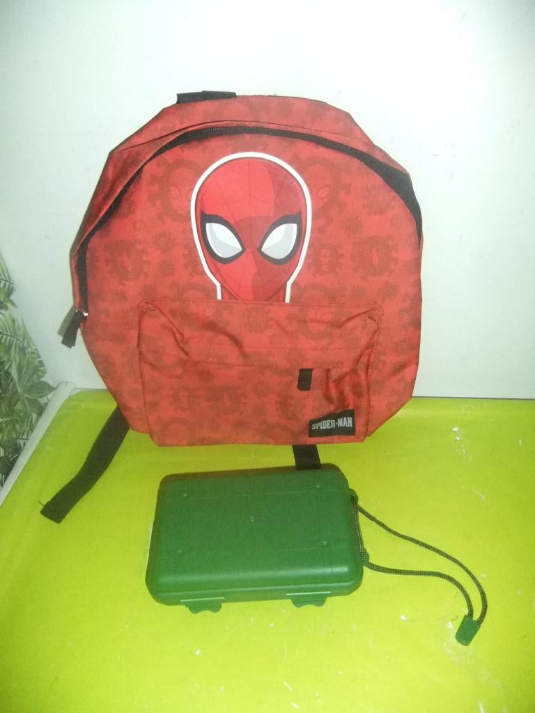 RUGZAK SET €0,95 OPBRENGST VOEDSELBANK (DAGJE UIT / VAKANTIE, Ophalen, Gebruikt