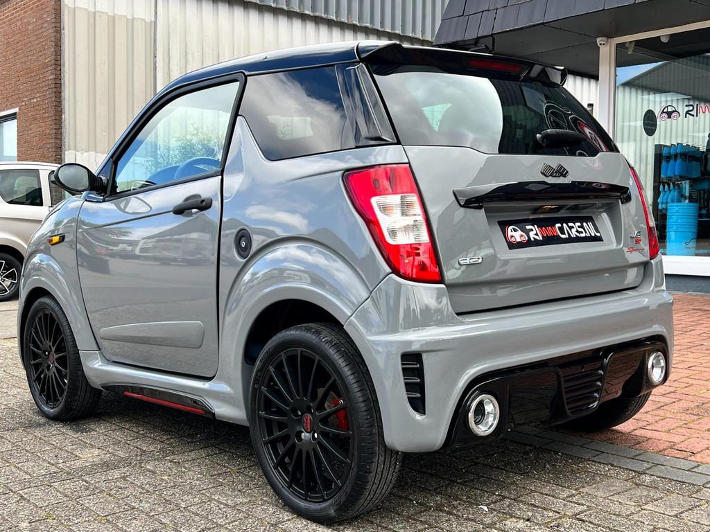 Ligier Js50L Ultimate Sport Brommobiel | Stuurb. | 2020 45km, R, Gebruikt, Inf@riminicars.nl, R
r  r
