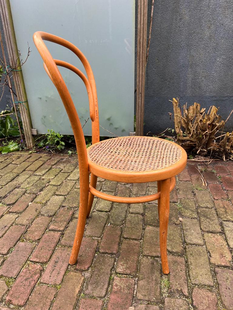 Thonet Hoffmann stoel Bauhaus Pitriet Rotan, Huis en Inrichting, Stoelen, Ophalen, Gebruikt, Bruin, Bauhaus Vintage Café stoel Oostenrijk Wenen