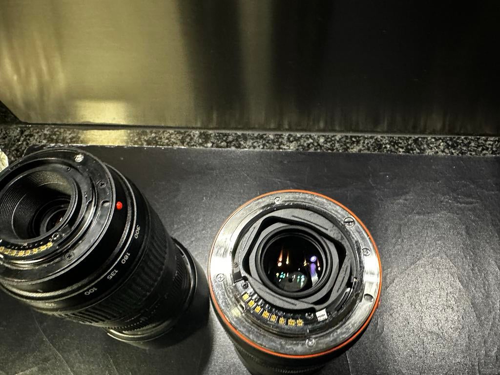 Tamron 70-300 en Sony a 70-300 lenzen per stuk, Ophalen of Verzenden, Gebruikt, Telelens, Zoom