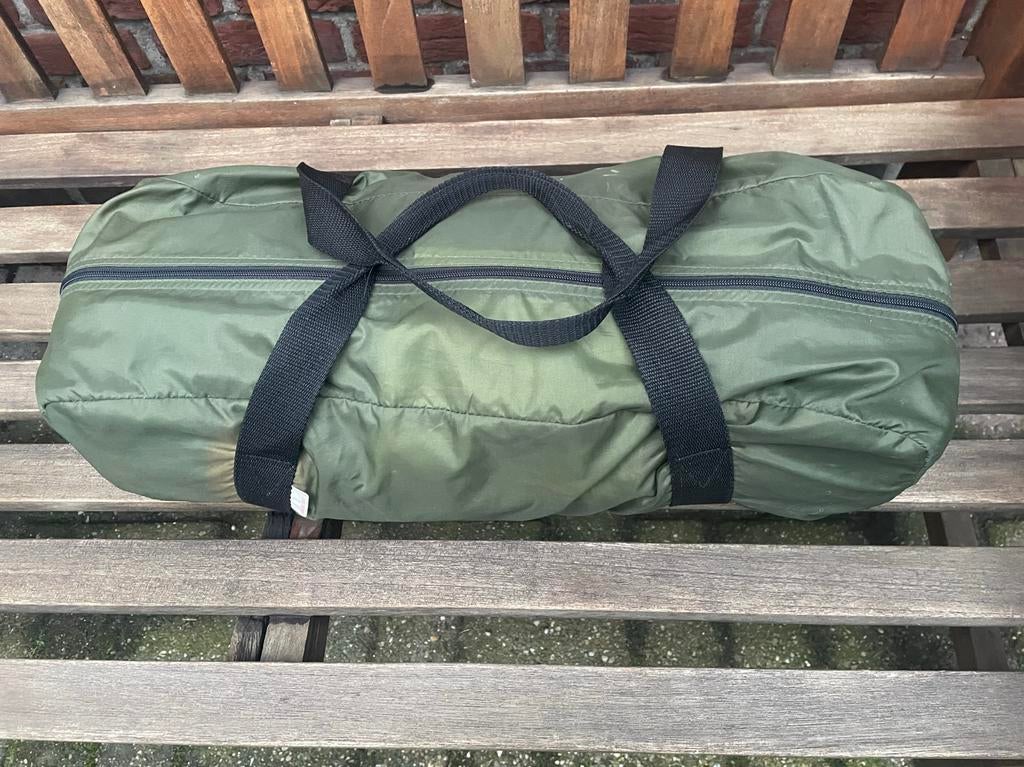 Bronlund Peak "L" Trekkers Tentje met Slaapmatten, Caravans en Kamperen, Tenten, Ophalen, Zo goed als nieuw, Tot en met 2